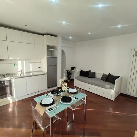 Mia Domus Guest Apartment