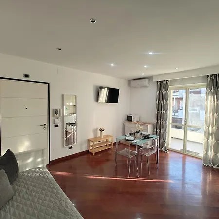 Apartment Mia Domus Guest *