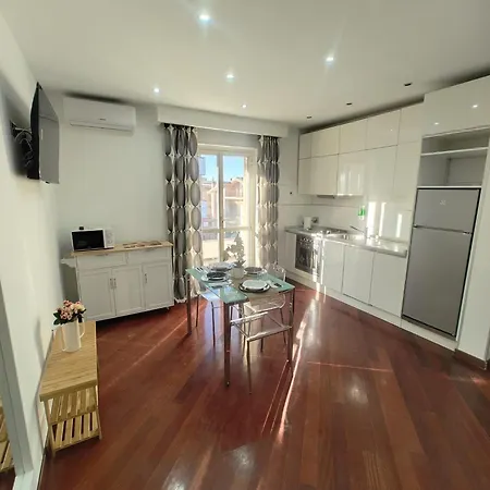 Mia Domus Guest Apartment